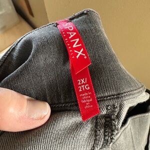 2 PR Spanx leggings.  Grey distressed and black stretch denim.